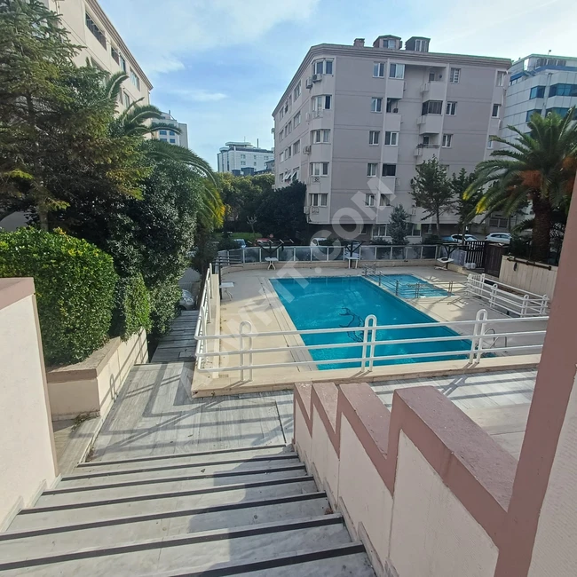 غونغورن، حي توزكوباران GÜNGÖREN TOZKOPARAN ، مجمع جواهر كورو Cevahir Koru، شقة للبيع 2+1