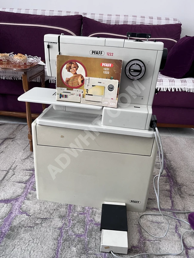 Pfaff 1222 Electronic Sewing Machine Made in Germany