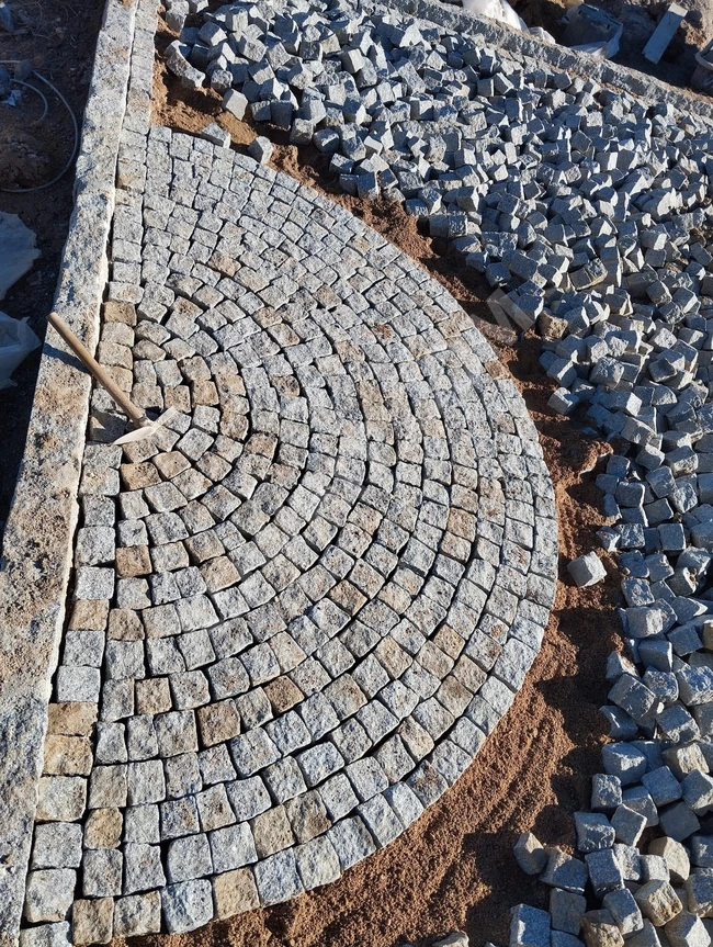 İzmir Urla granit küp taş begonit küp taş Halil usta 