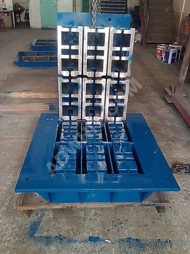Briquette block machines