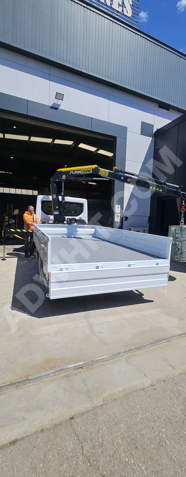 Araç Üstü Katlanır Bomlu Hidrolik Vinç