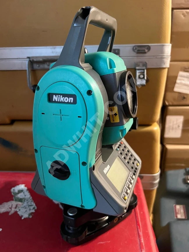 معدات هندسية اجهزة مساحة GPS