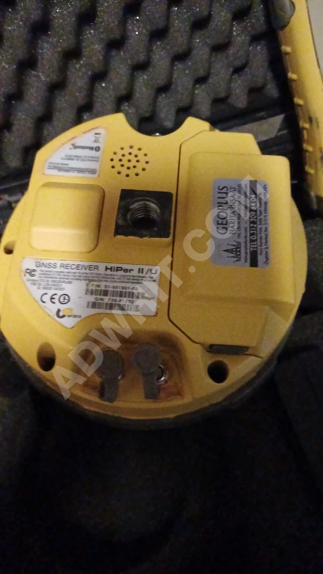 معدات هندسية اجهزة مساحة GPS