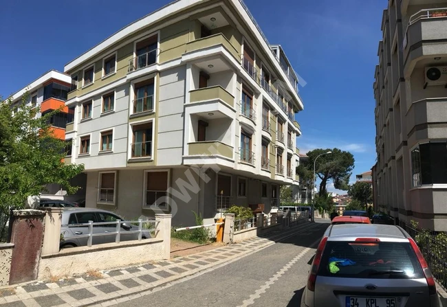 شقة دوبلكس فاخرة مفروشة للإيجار 5+1 في أومرانية تانتاوي