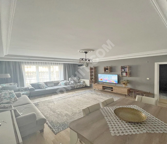 GENİŞ DAİRE ARAYANLARA! MERKEZİ KONUMDA MASRAFSIZ SATILIK 2+1