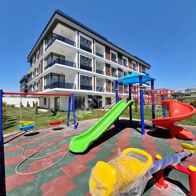 BEYLİKDÜZÜ KAVAKLI'da DENİZ MANZARALI 3+1 SATILIK LÜKS DAİRE