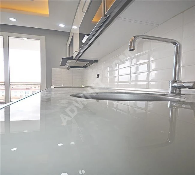 METROBÜSE ÇOK YAKIN AİLE SİTESİNDE ULTRA LÜKS TERASLI 2+1