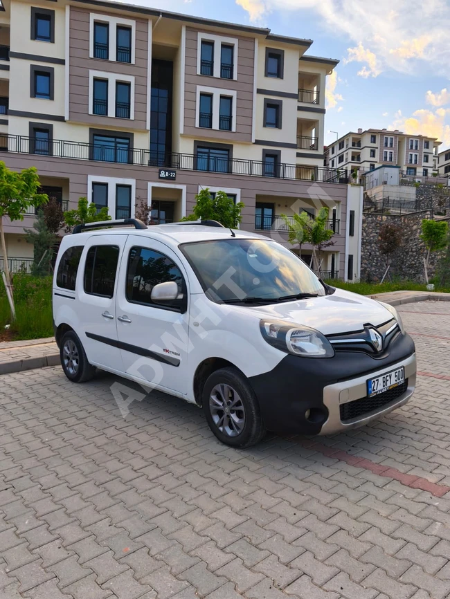2015 MODEL, NO FAULTS, NO PAINTWORK, NO DAMAGE
