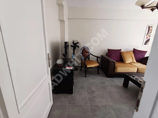 ÜSKÜDAR VALİDE-İ ATİK’TE EŞYALI KİRALIK 2+1 DAİRE görsel 4