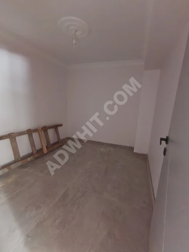 Reverse duplex close to the Press Site
