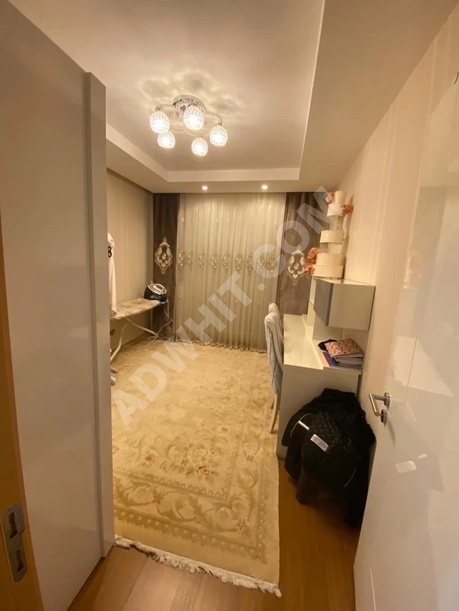 SPACIOUS APARTMENT WITHIN THE BÜYÜKÇEKMECE PINARTEPE COMPLEX
