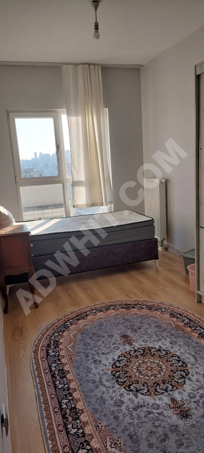 Sahibinden doğrudan satılık eşyalı daire, Arap sahibi tarafından, sadece çok cazip bir fiyatla, acil olarak.