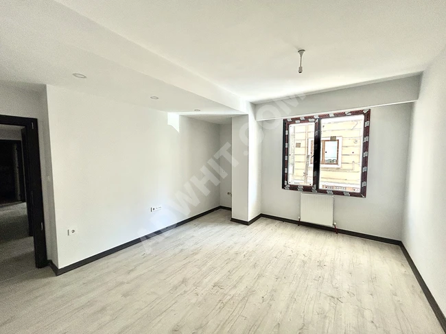 Çeliktepe'de Sıfır Binada 2+1 Site İçinde Otoparklı