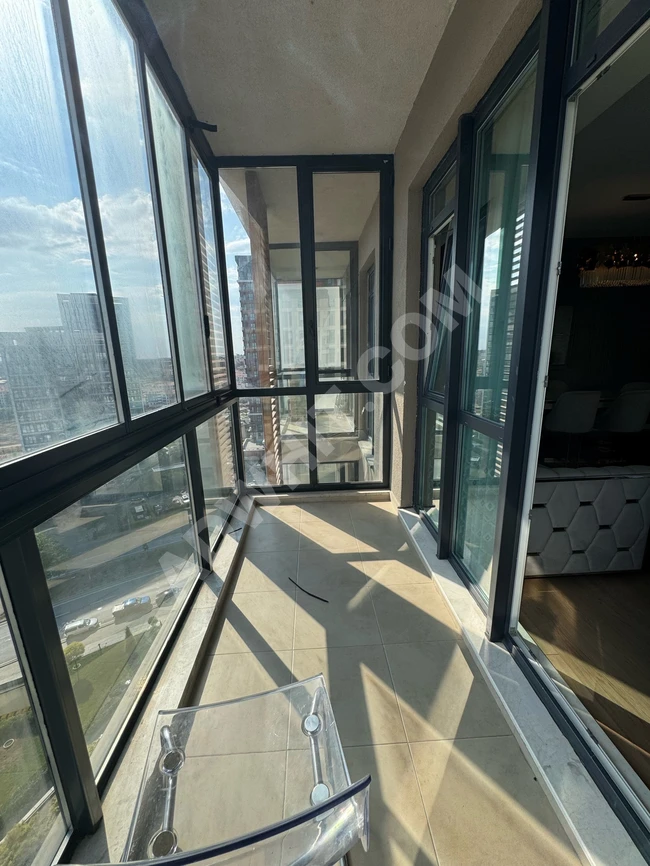 Eşyalı kiralık daire 4+1 Kayaşehir, Edam İstanbul sitesi içinde.