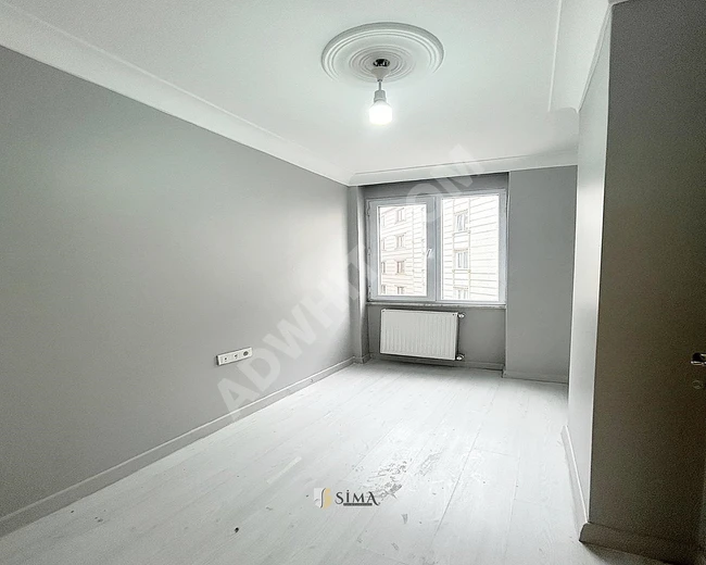 Apartment for sale... Urgently, near the new Istanbul Metro project at an attractive price.