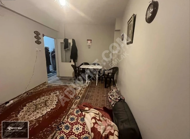 For sale: 2+1 living room apartment near Çapa area from Emlak Center.