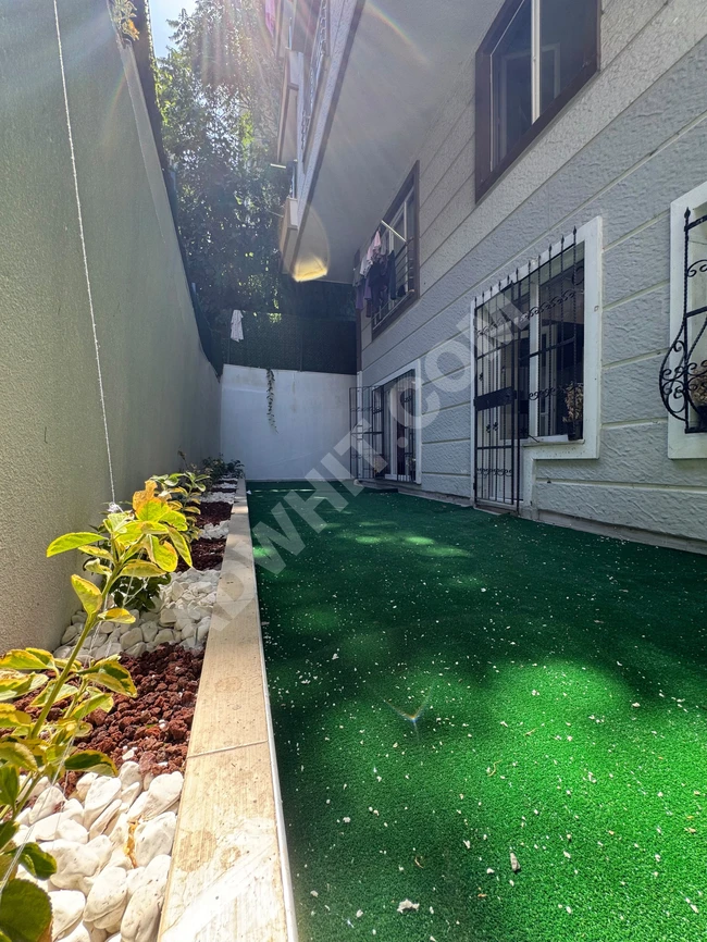 Furnished apartment with garden for sale in Beylikdüzü near the Metrobus at an attractive price.