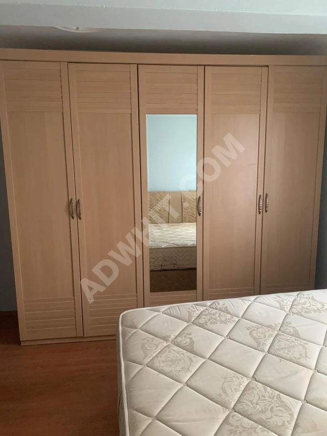 BEDROOM SET