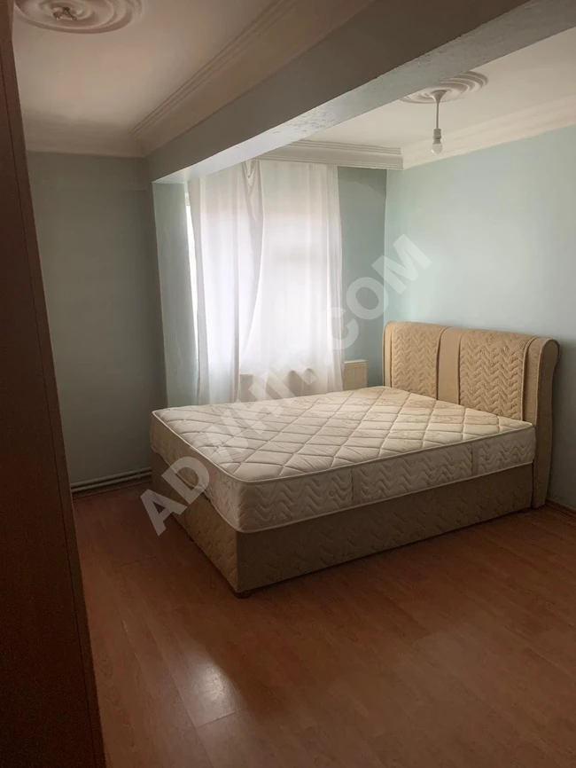 BEDROOM SET