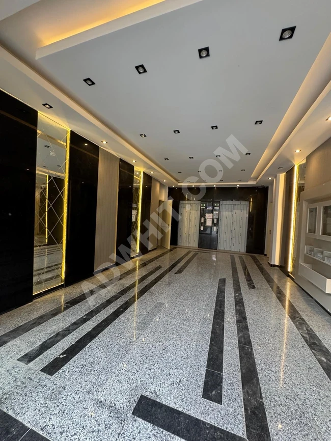 Küçükçekmece. İstanbul'da Kirimh Cadde sitesinde kiralık daire.