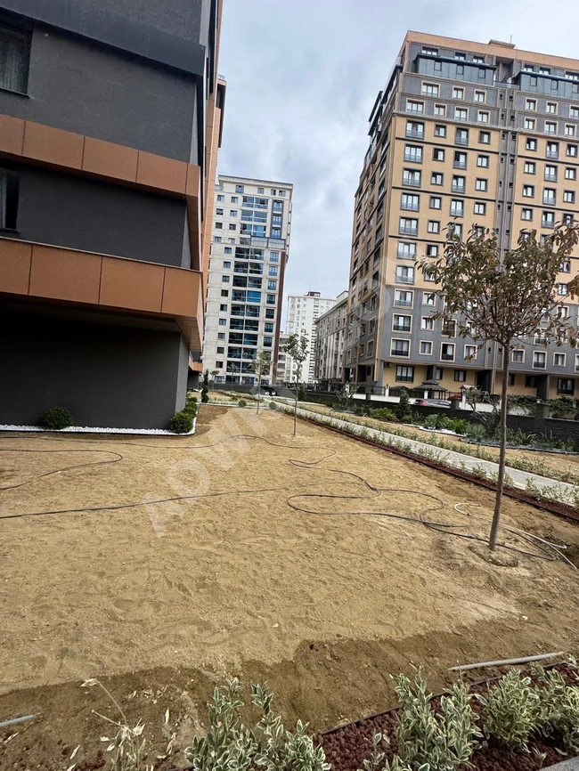Küçükçekmece. İstanbul'da Kirimh Cadde sitesinde kiralık daire.