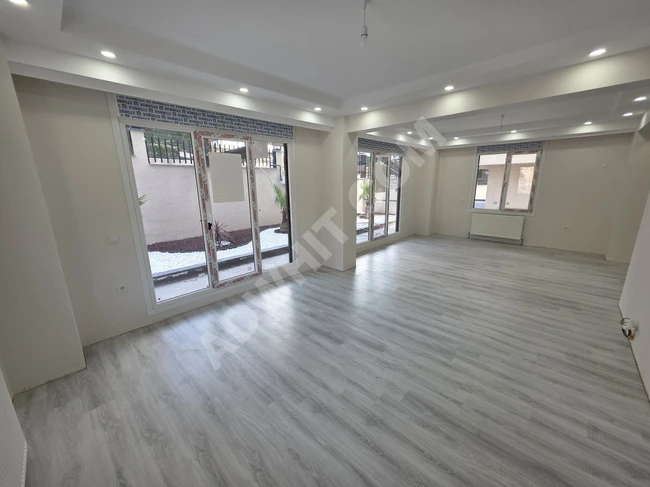 Bahçelievler Merkezde 1+1 100m² Sıfır Binada Kiralık Ofis