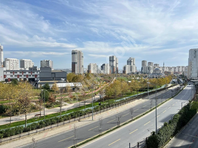Satılık daire Bahçeşehir Bahçekent'te Flora Sitesi içinde 3+1.
