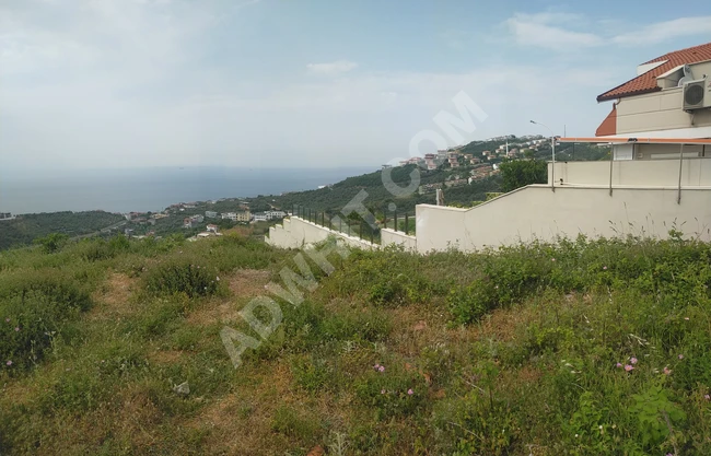 ESENKÖYDE SATILIK VİLLA İMARLI ARSA