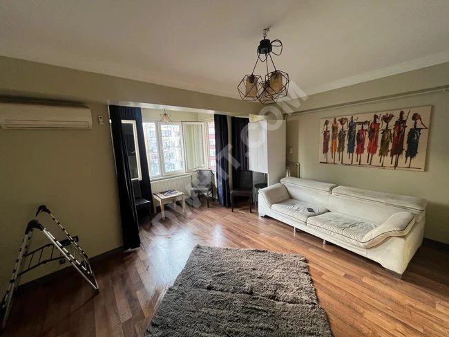 Harbiyede Osmanbey Metrosuna 7 dk. Full Eşyalı 1+1 Daire