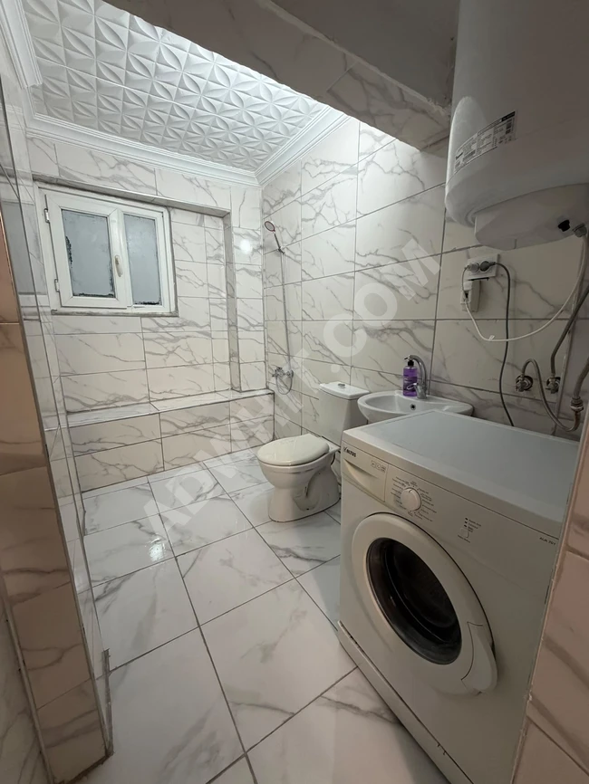 Taksim Meydana 5 dakika Full Esyali 1+1 Daire 