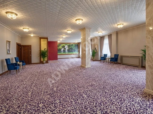 Sefaköy Merkezde Satılık 150m² İş Hanı Katı - YENİ TOWER