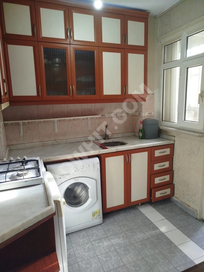 Emlak center'dan çapa merkezde kiralık eşyalı daire