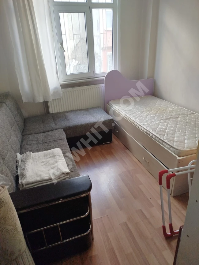 Emlak center'dan çapa merkezde kiralık eşyalı daire