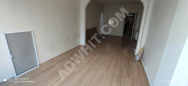 Bakırköy Yenimahallede 2+1, 80 m², kombili, Marmaray yakın