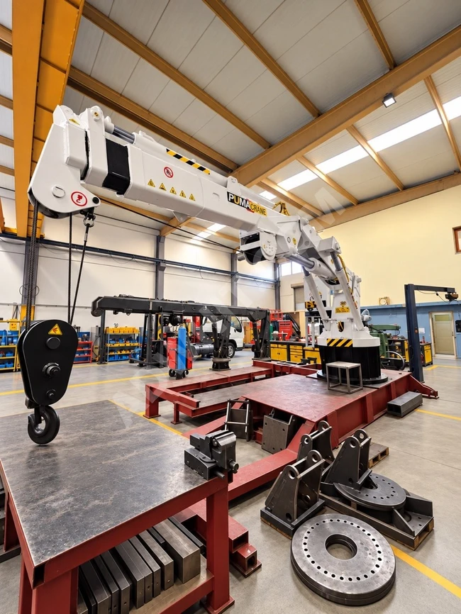 Hydraulic Offshore Deck Crane for Sale 
