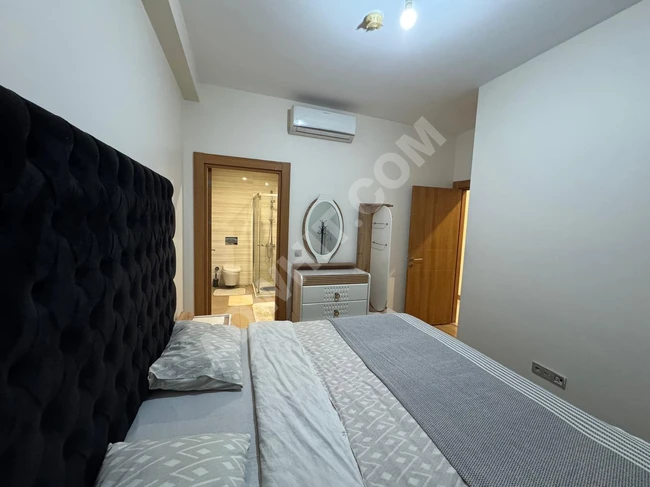 Bahçeşehir Bahçekent'te Flora Sitesi'nde kiralık, eşyalı 3+1 daire.