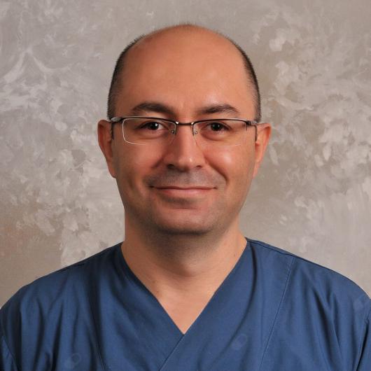 Dr. Dt. Burak Aksu 