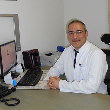 الدكتور إسماعيل مراد أونيدي