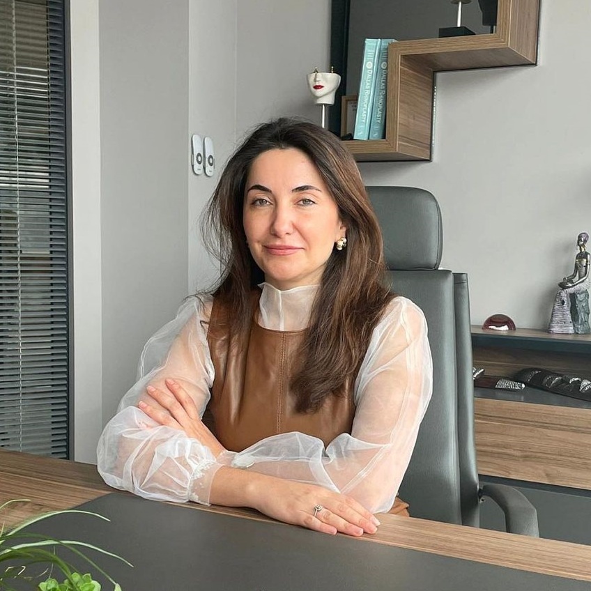 الدكتورة فاطمة نهال دورموش كوجاسلان