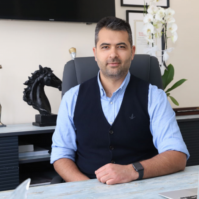 Op. Dr. Selçuk Yüce