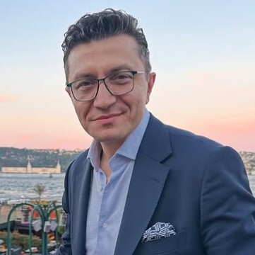 الدكتور إرسوي كوناش