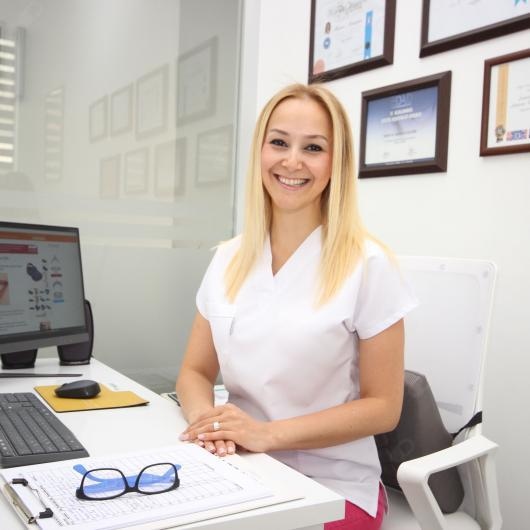 Dt. Merve Arıman Demir 