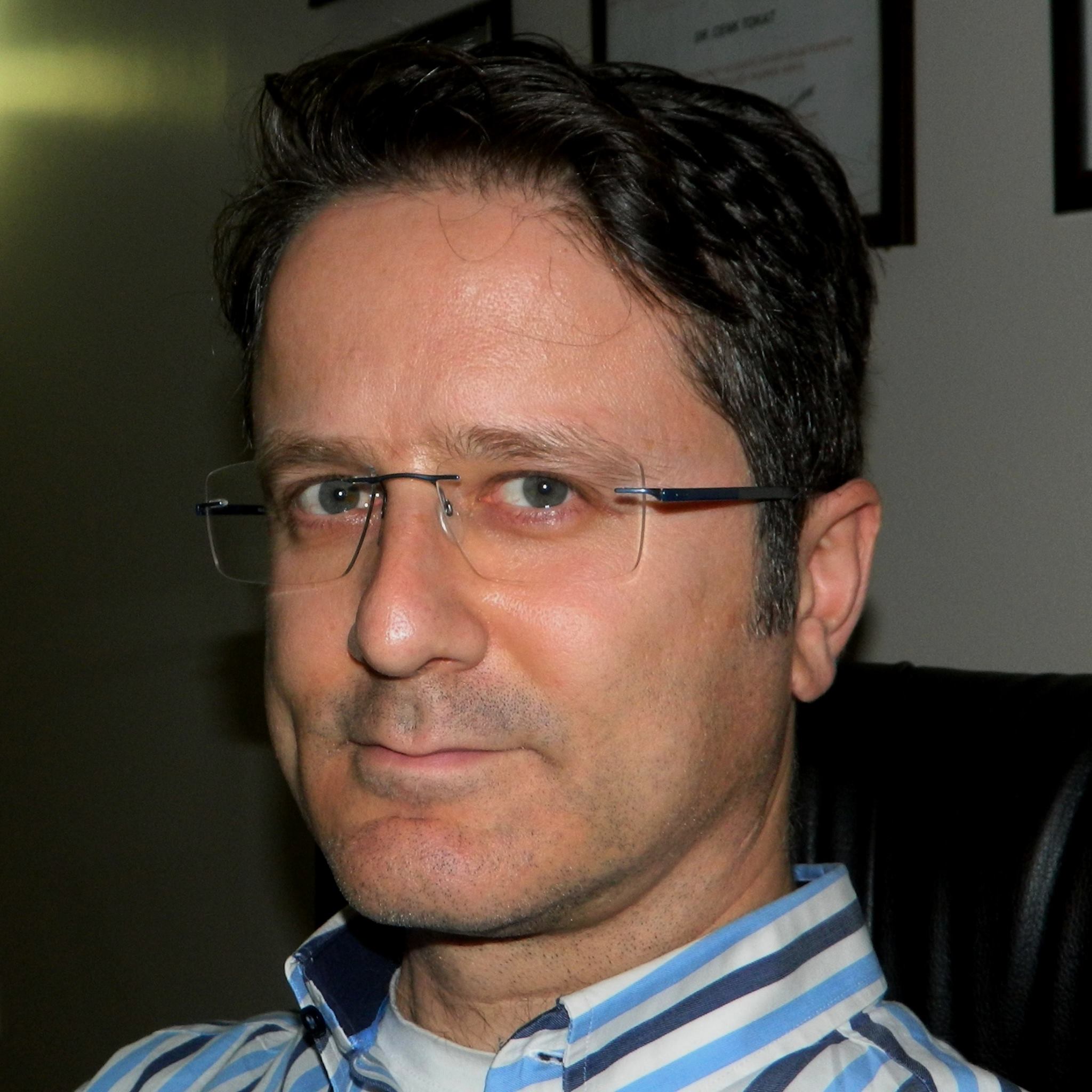 د. جينك طوقات