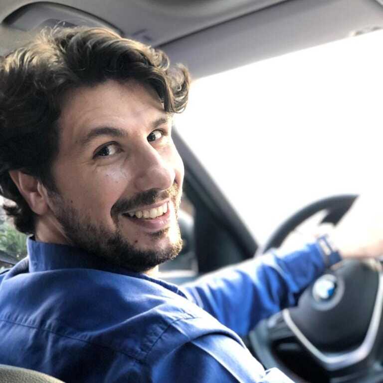 الدكتور جان كاراجا