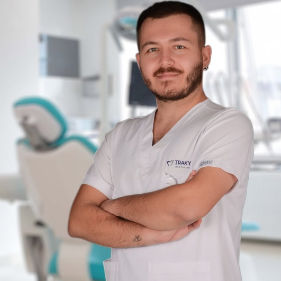 Dt. Mert Tufan Battal 