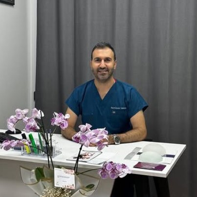 الدكتور إبراهيم تبكان