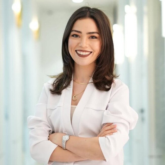 Dt. Aslı Özden Aydın 