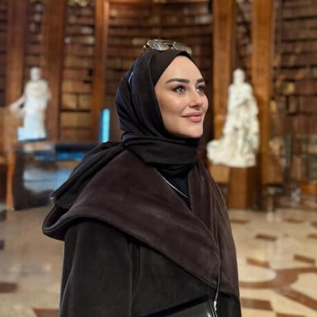 Dt. Nida Berra Şaşmaz 