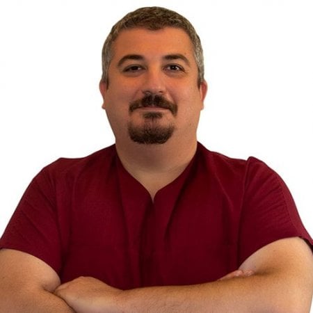 الدكتور بكير ظافر أكاد