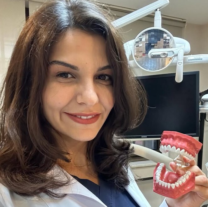 Dt. Aybüke Acartürk 